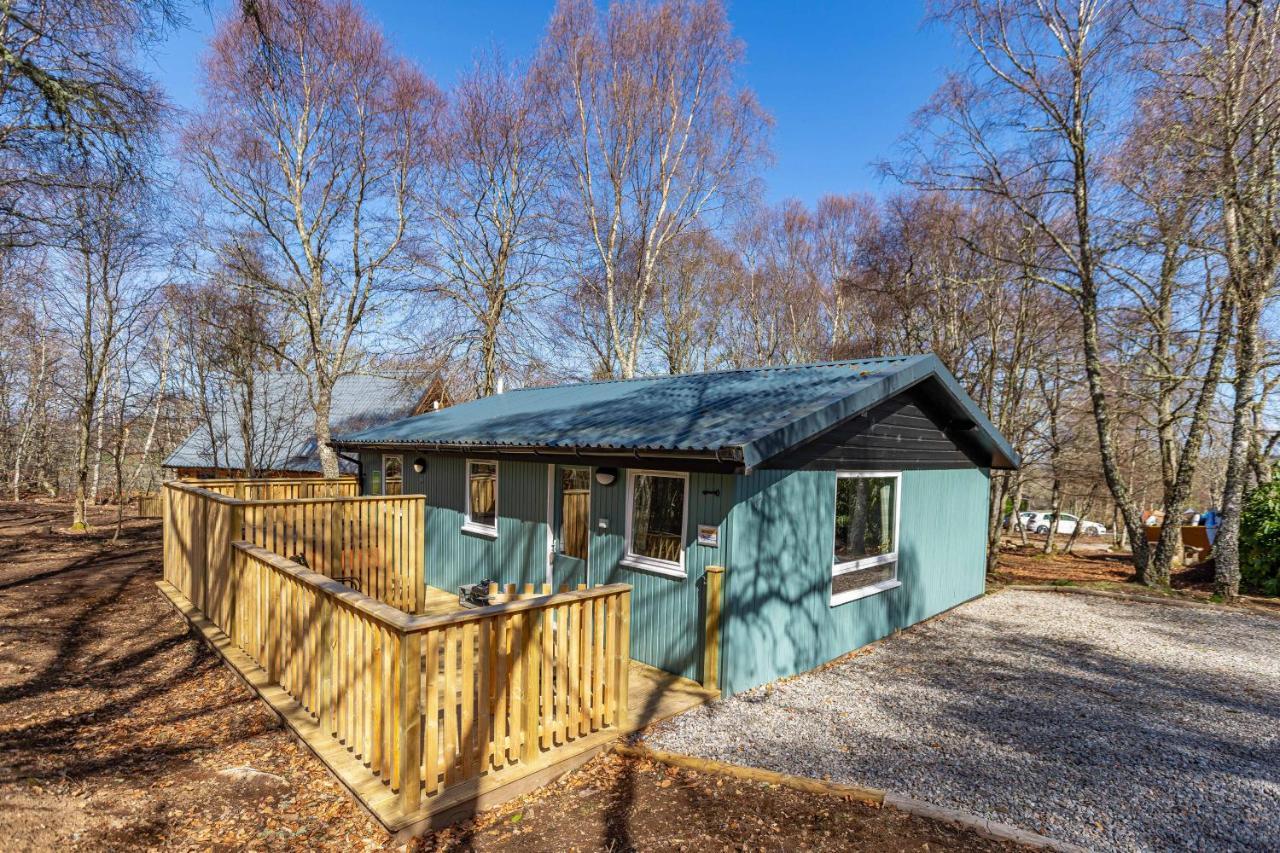 Heather Lodge 12 With Hot Tub Belladrum Exterior photo